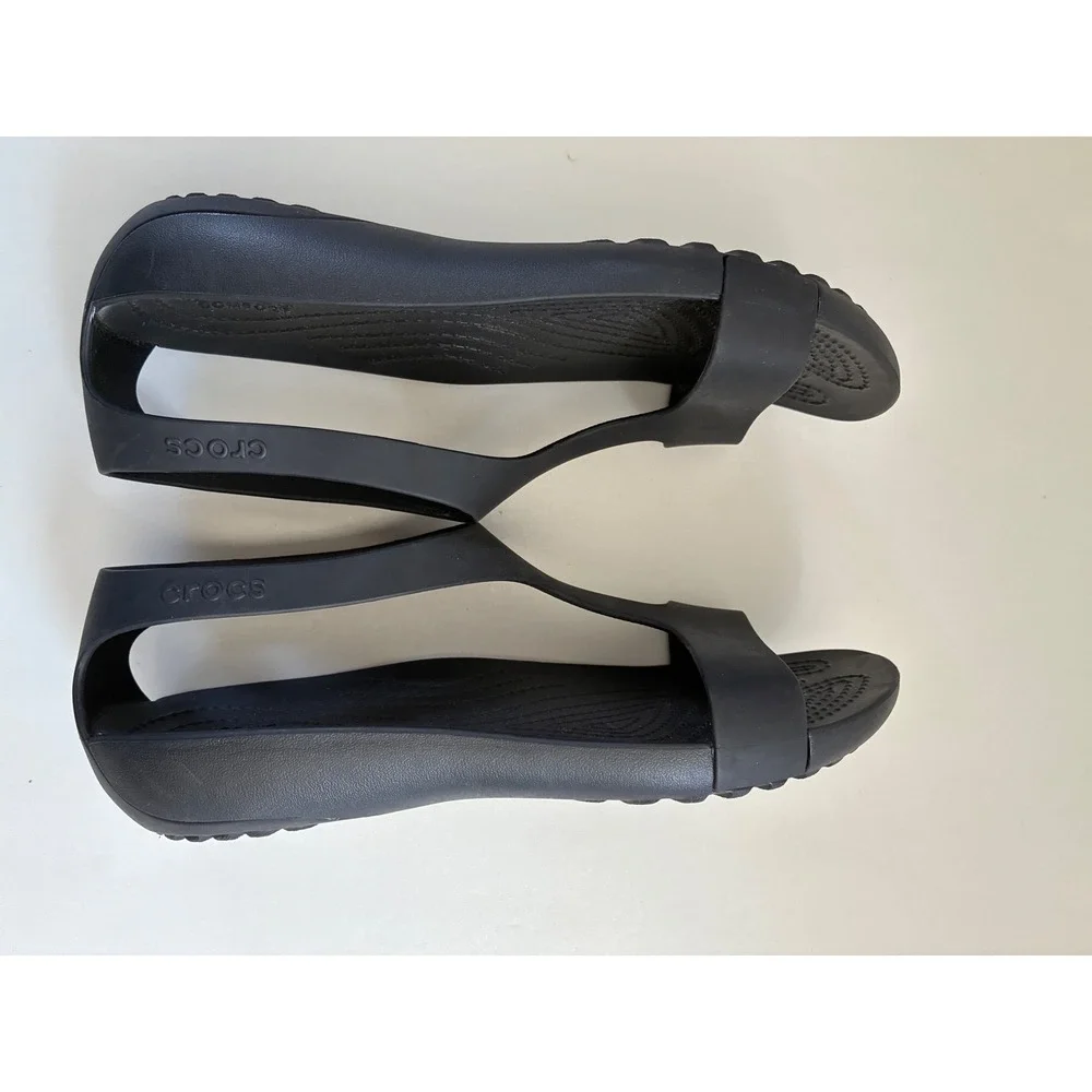 Crocs Serena Sandal Womens 7 Black T-Strap Flat Comfort Slide